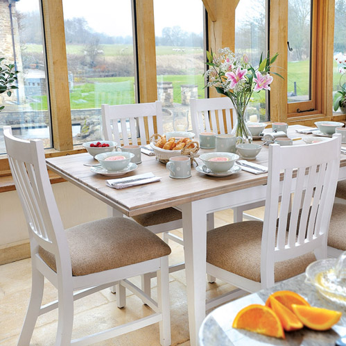 Yale Extending Table